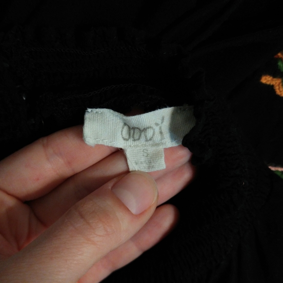 Oddi Black Sleeveless Top with Colorful Embroidery Size Small - Picture 6 of 8